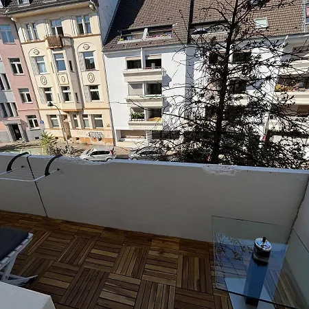 Lejlighed Neu Design Loft Naehe Medienhafen Mit Balkon Düsseldorf