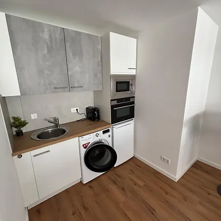 Lejlighed Neu Design Loft Naehe Medienhafen Mit Balkon Düsseldorf