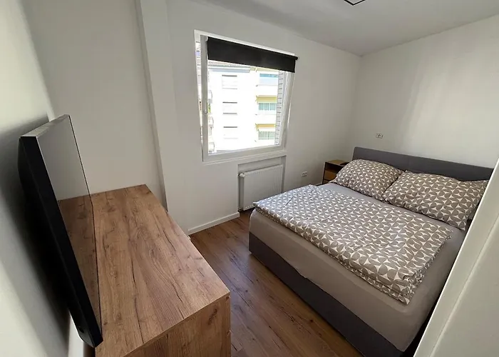 Neu Design Loft Naehe Medienhafen Mit Balkon Apartment *